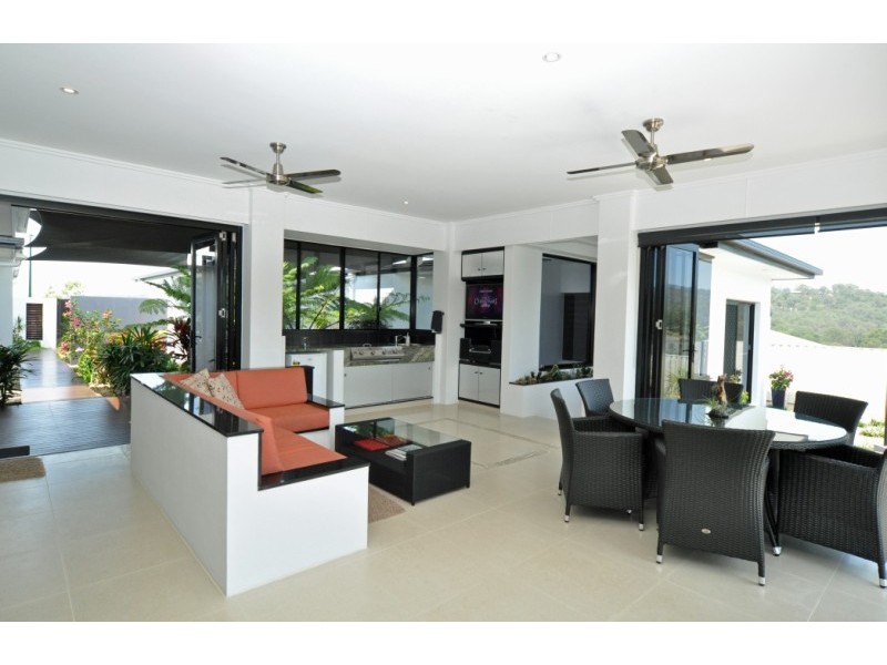 53 Sir Charles Holm Drive, Ormeau QLD 4208