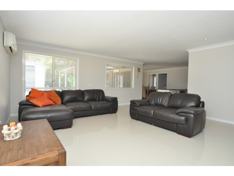 11 Gilpin Court, Upper Coomera QLD 4209