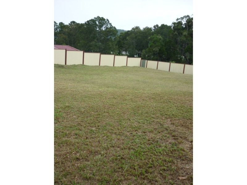 4 Barr’s Court, Oxenford QLD 4210