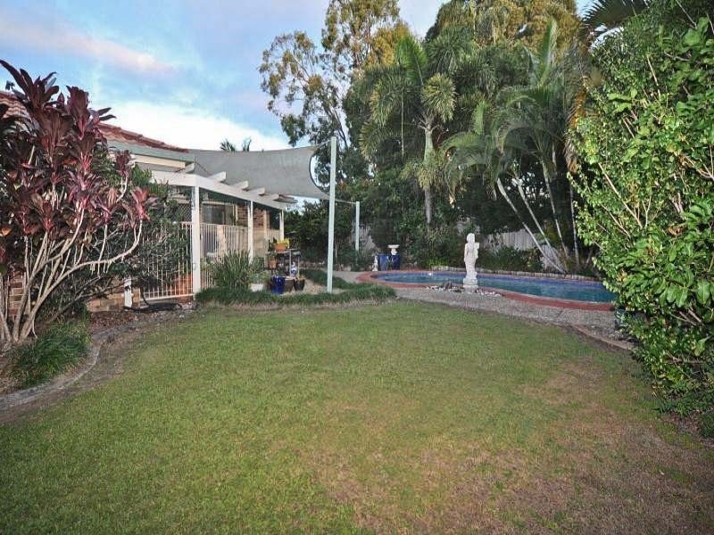 176 Mildura Drive, Helensvale QLD 4212