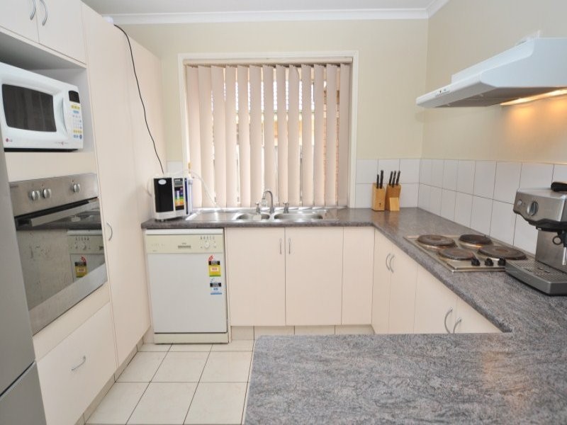 6 Grovedale Court, Parkwood QLD 4214