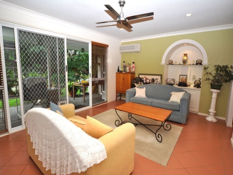 40 Arnold Palmer Drive, Parkwood QLD 4214