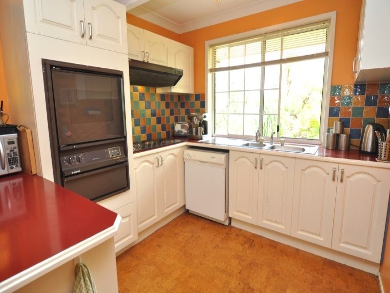 27 Milparinka Terrace, Ashmore QLD 4214