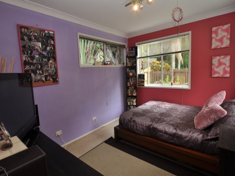 27 Milparinka Terrace, Ashmore QLD 4214