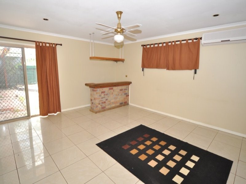 5 Floyd Court, Parkwood QLD 4214