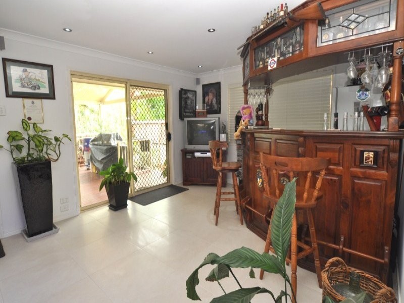 8 Stadler Court, Parkwood QLD 4214