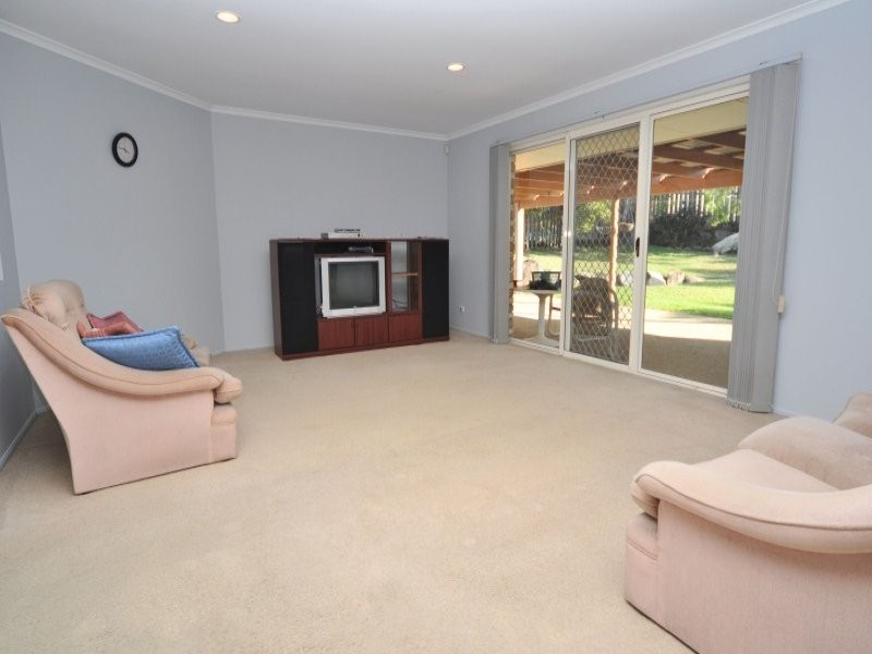 13 Daintree Drive, Parkwood QLD 4214