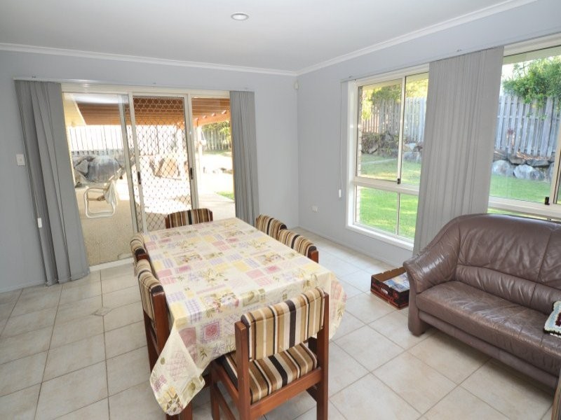 13 Daintree Drive, Parkwood QLD 4214