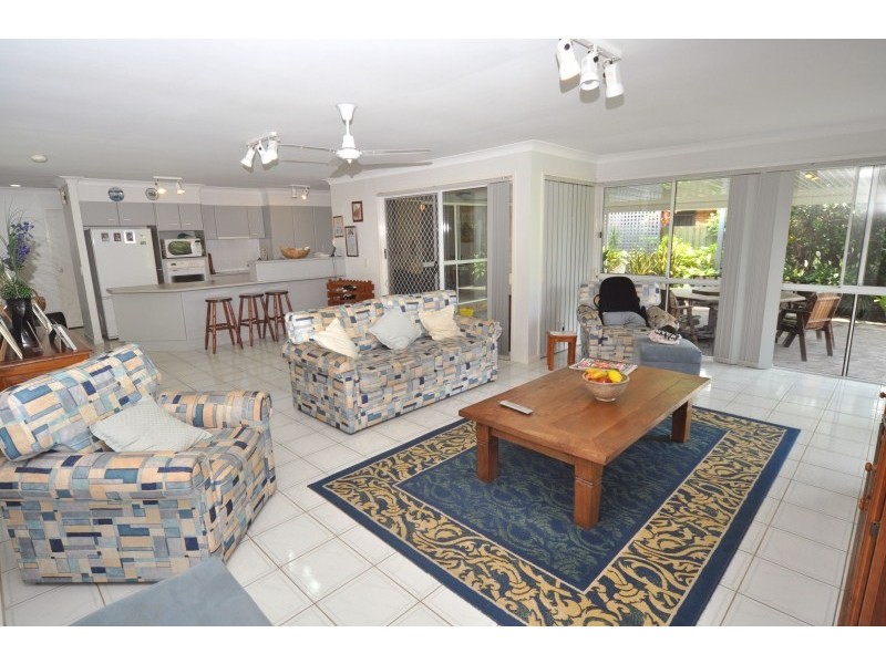 36 Arnold Palmer Drive, Parkwood QLD 4214