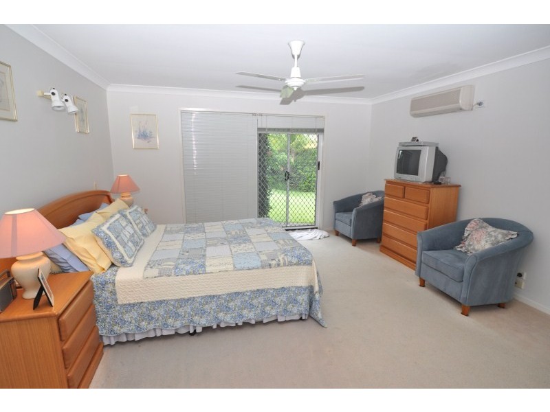 36 Arnold Palmer Drive, Parkwood QLD 4214