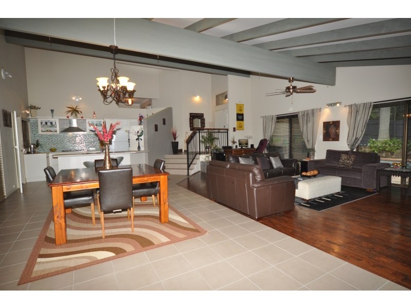 12 Milparinka Terrace, Ashmore QLD 4214