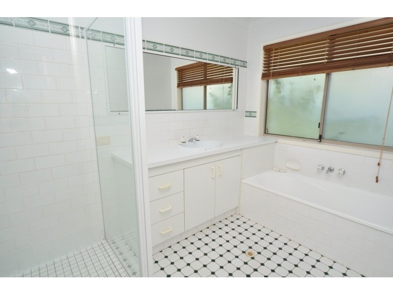 14 Stadler Court, Parkwood QLD 4214