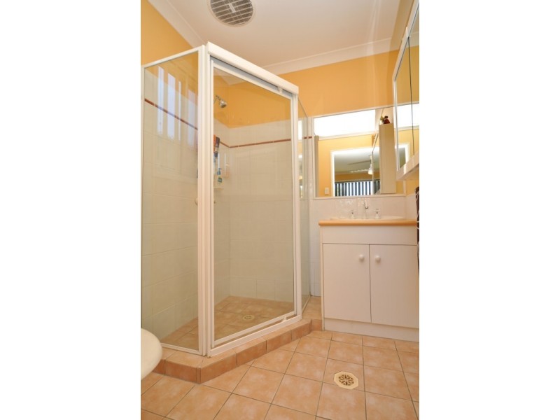 41 Tiger Drive, Arundel QLD 4214