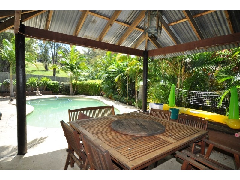 17 Carner Court, Parkwood QLD 4214