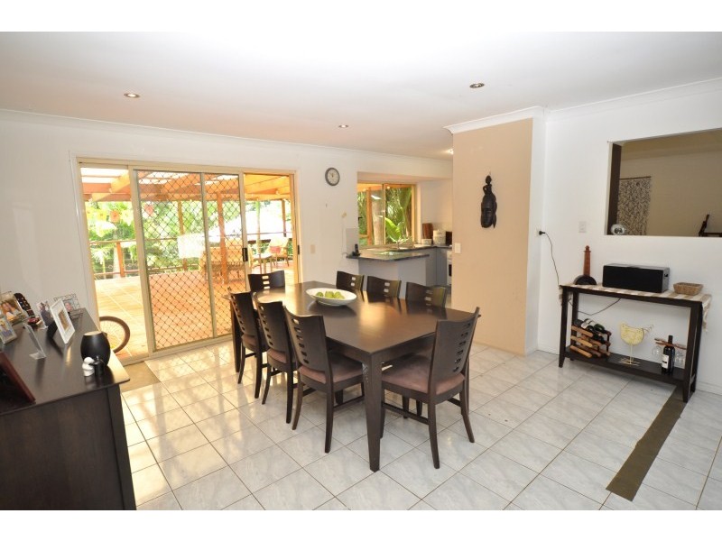 17 Carner Court, Parkwood QLD 4214