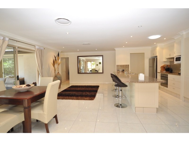 14 Bill Court, Parkwood QLD 4214