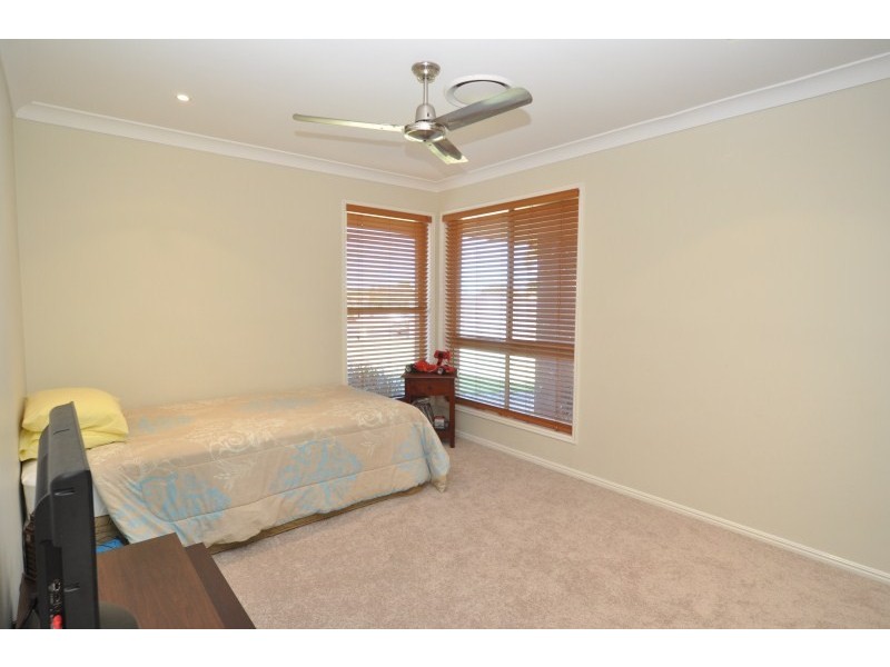 14 Bill Court, Parkwood QLD 4214