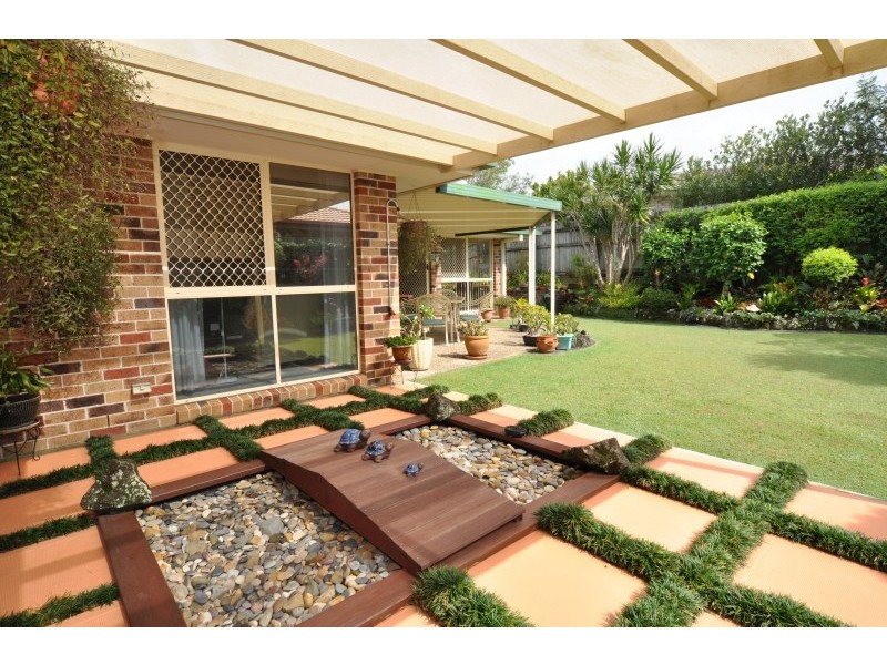 45 Wintergreen Drive, Parkwood QLD 4214