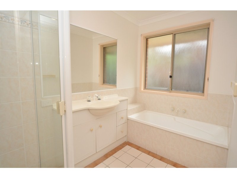 29 Alcott Court, Parkwood QLD 4214