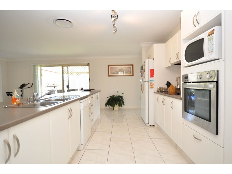 22 Silkwood Way, Molendinar QLD 4214