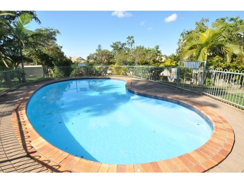 17/71 Olsen Avenue, Labrador QLD 4215