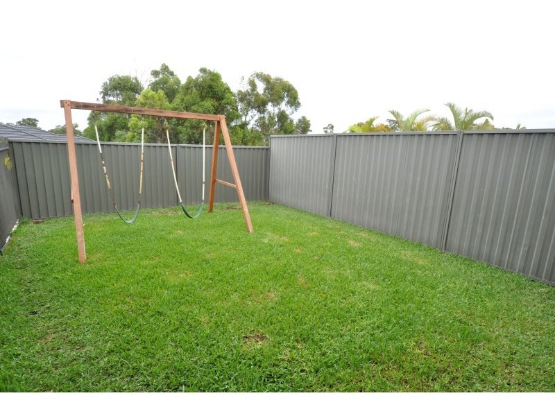 35 Casuarina Drive, Molendinar QLD 4214