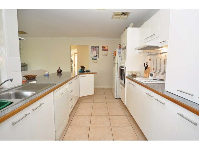 30 Rebbechi Court, Parkwood QLD 4214