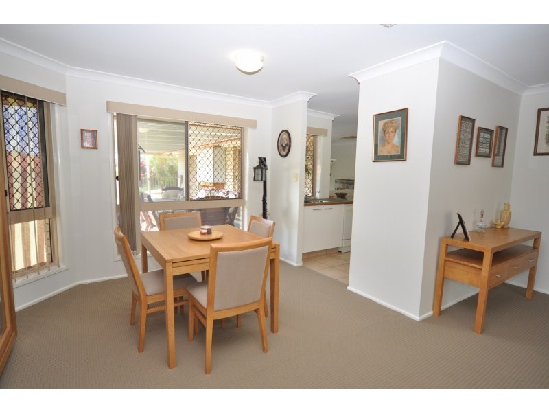 30 Rebbechi Court, Parkwood QLD 4214