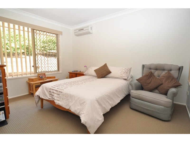 30 Rebbechi Court, Parkwood QLD 4214