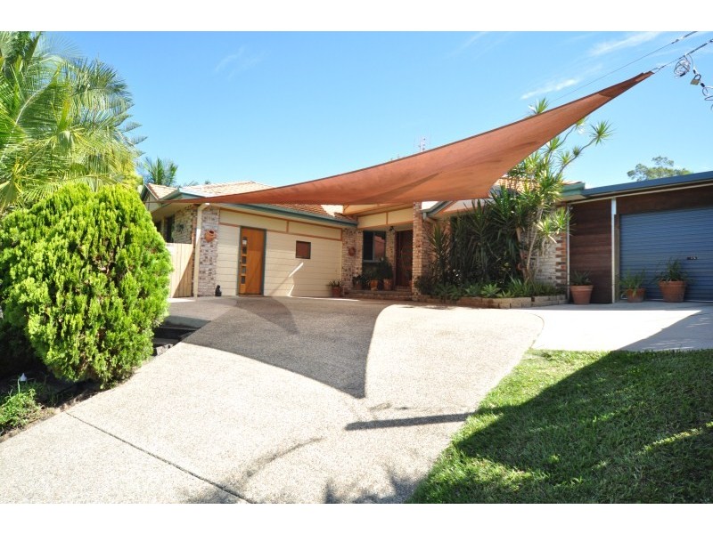 81 Pacific Pine Boulevarde, Pacific Pines QLD 4211