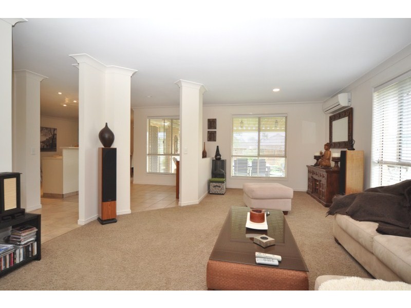 44 Henry Cotton Drive, Parkwood QLD 4214