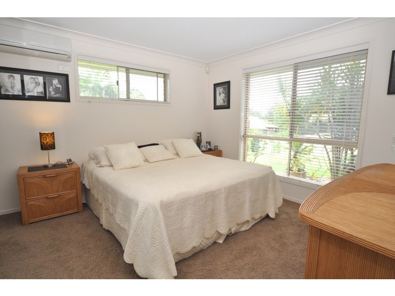 44 Henry Cotton Drive, Parkwood QLD 4214