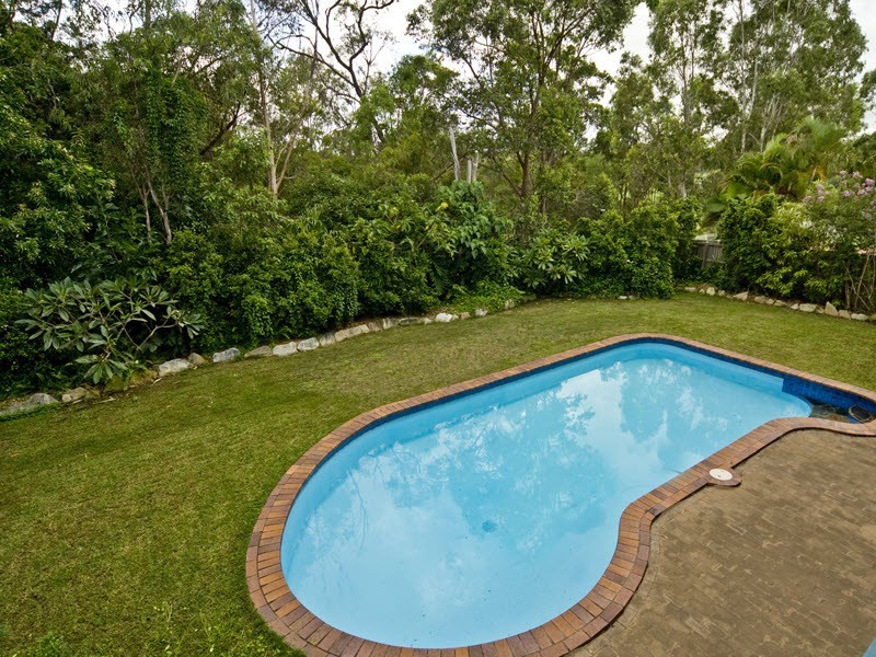 30 Peter Thomson Drive, Parkwood QLD 4214