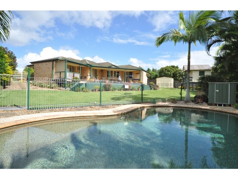 9 Suncrest Court, Parkwood QLD 4214