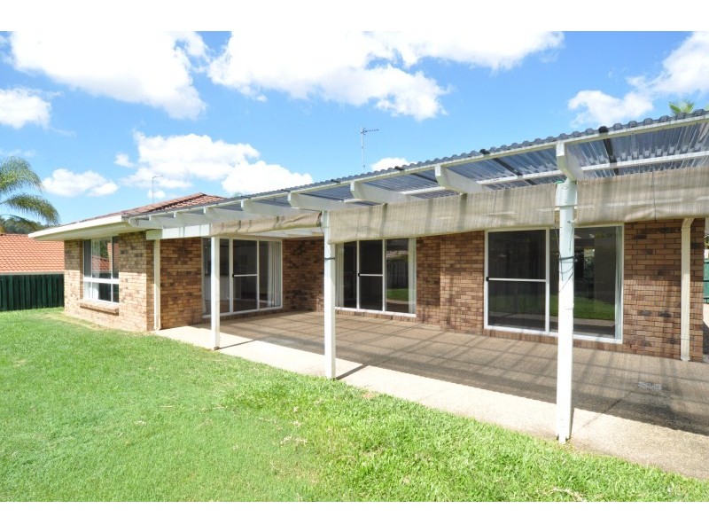 32 Daintree Drive, Parkwood QLD 4214