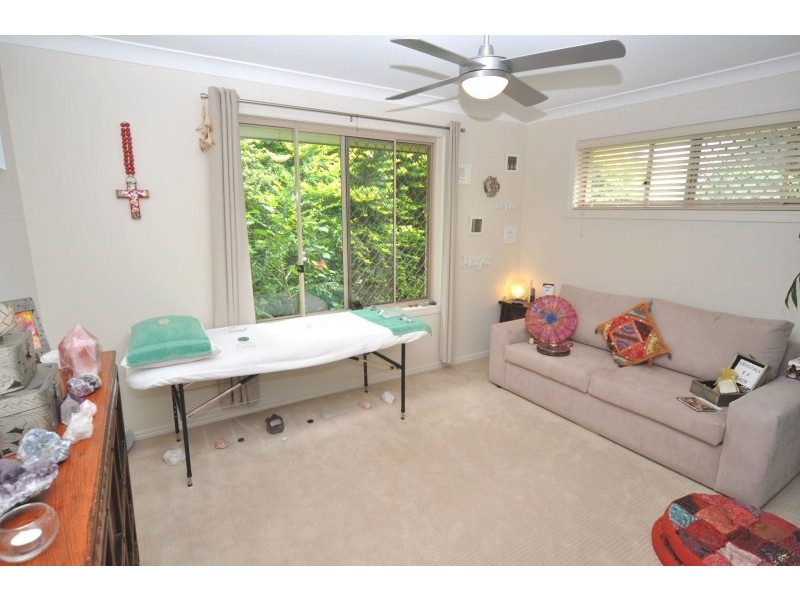 35 Inverness Way, Parkwood QLD 4214