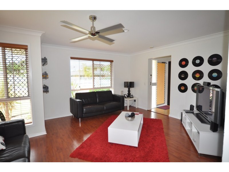 18 Alcott Court, Parkwood QLD 4214