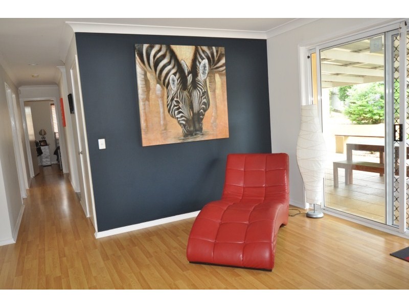 18 Alcott Court, Parkwood QLD 4214