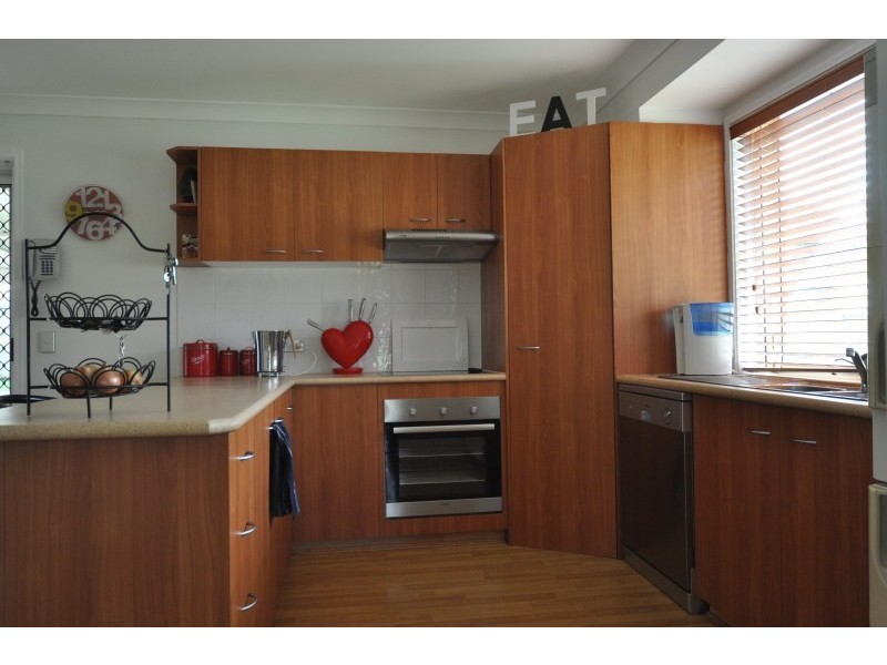 18 Alcott Court, Parkwood QLD 4214