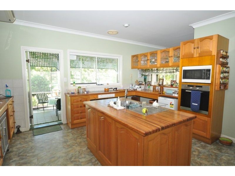 30 Canada Place, Arundel QLD 4214