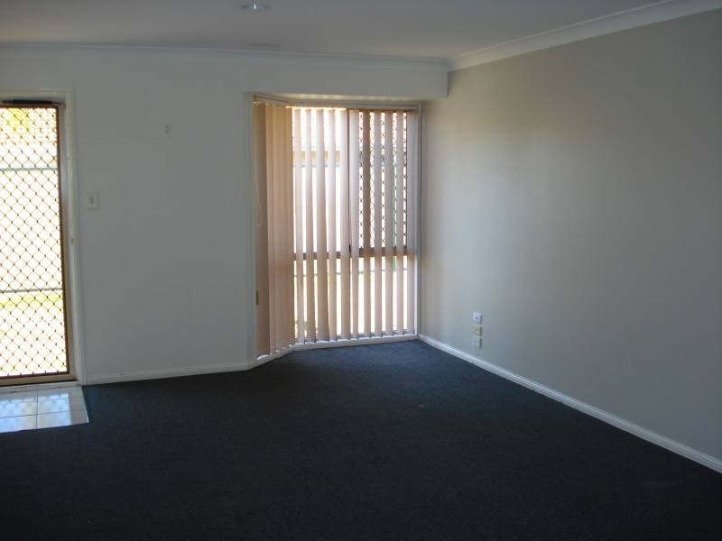 2-11 Riccarton Place, Labrador QLD 4215