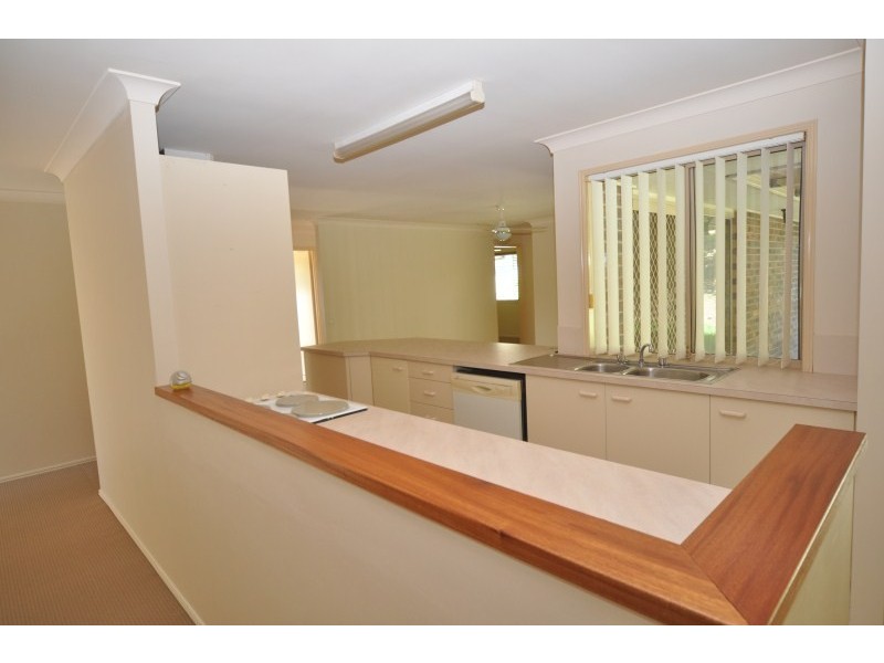 17 Marilyn Monroe Court, Parkwood QLD 4214