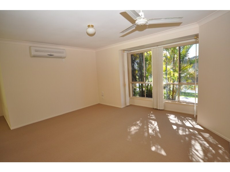 17 Marilyn Monroe Court, Parkwood QLD 4214