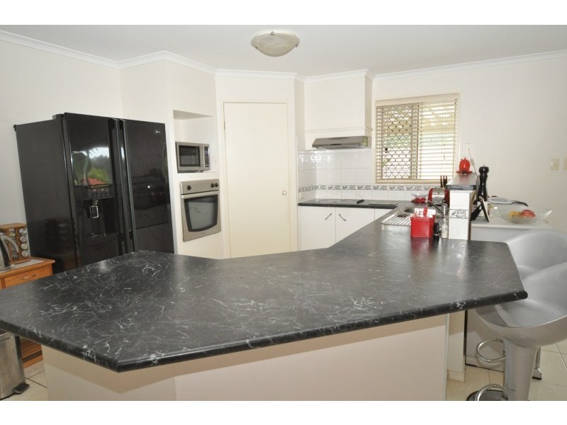 10 Buddy Holly Close, Parkwood QLD 4214