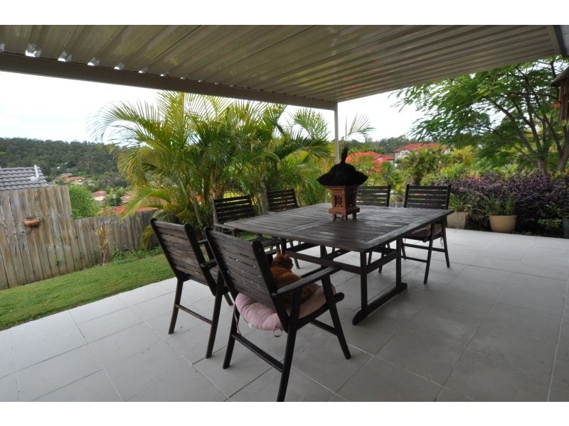10 Buddy Holly Close, Parkwood QLD 4214