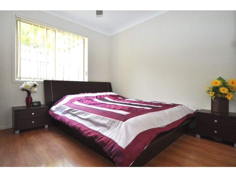 27 Daintree Drive, Parkwood QLD 4214