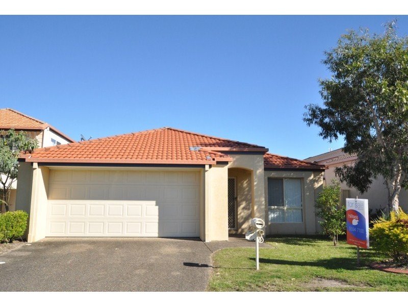 54 Tee Trees Boulevarde, Arundel QLD 4214