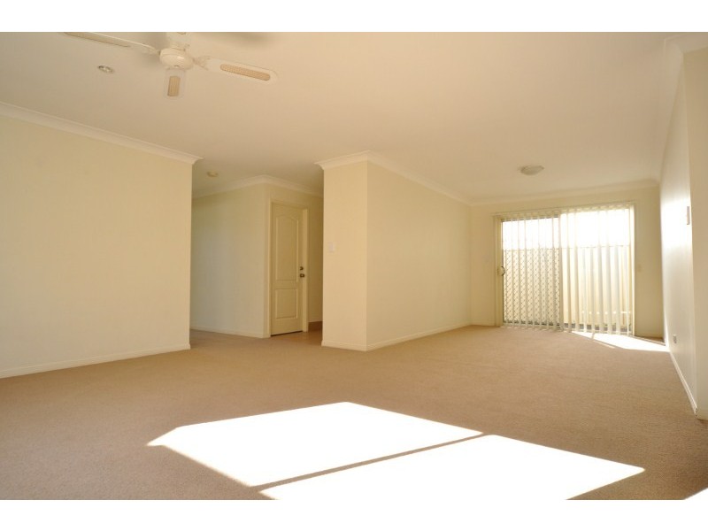 54 Tee Trees Boulevarde, Arundel QLD 4214