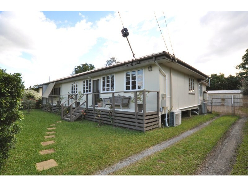 70 Coombe Avenue, Hope Island QLD 4212