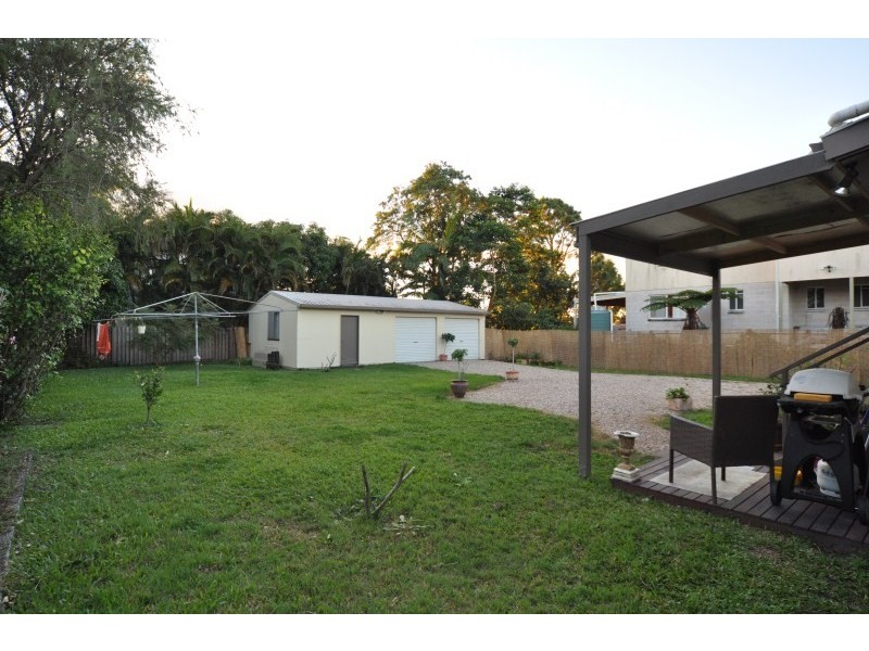 70 Coombe Avenue, Hope Island QLD 4212